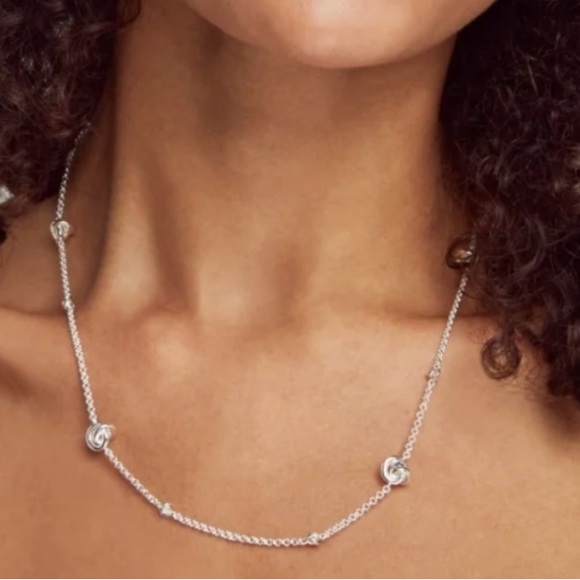 Kendra Scott Presleigh Love Knot Adjustable Necklace Silver - Picture 1 of 7